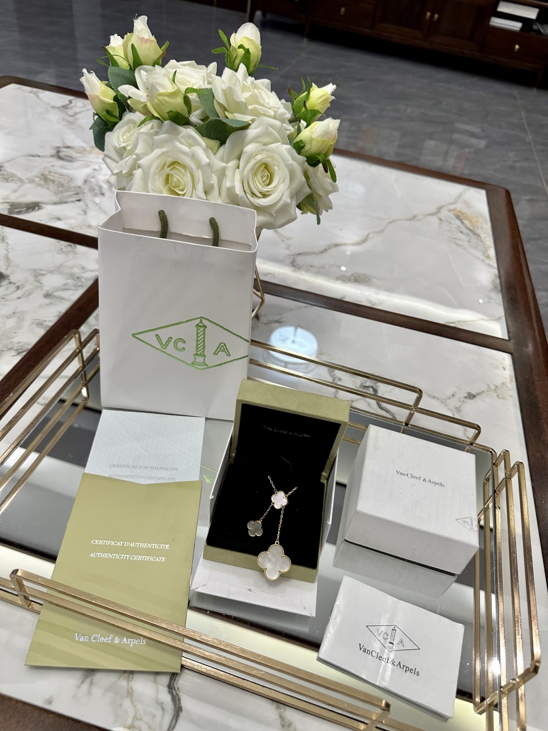 VAN CLEEF ARPELS jewelry model 70